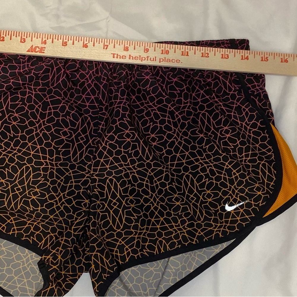 Nike Running Dri-FIT Tempo Shorts Black Orange Gradient Pattern Workout Size M - Picture 6 of 11